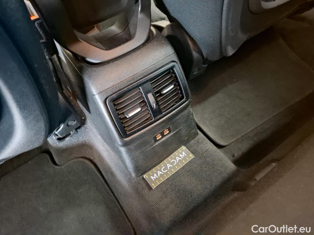  Bmw  X1 Série  sDrive16d Lounge 1.5 115CV BVA7 E6d #12