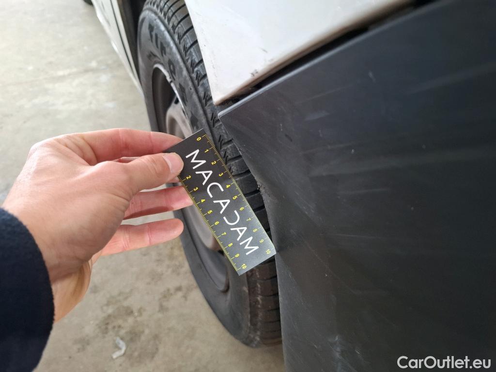  Citroen  Berlingo  Fourgon Club M 650 1.5 BlueHDi 75CV BVM5 E6dT #26