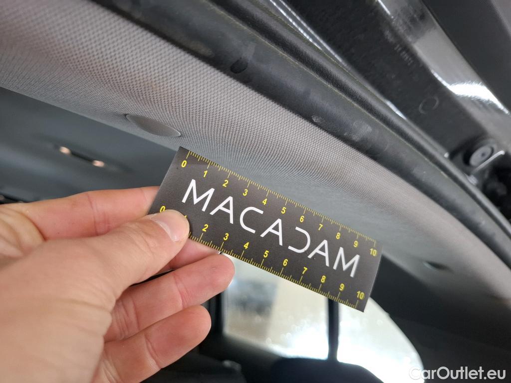  Bmw  Serie 1 BMW Série 1 / 2019 / 5P / Berline 116i Business Design #26