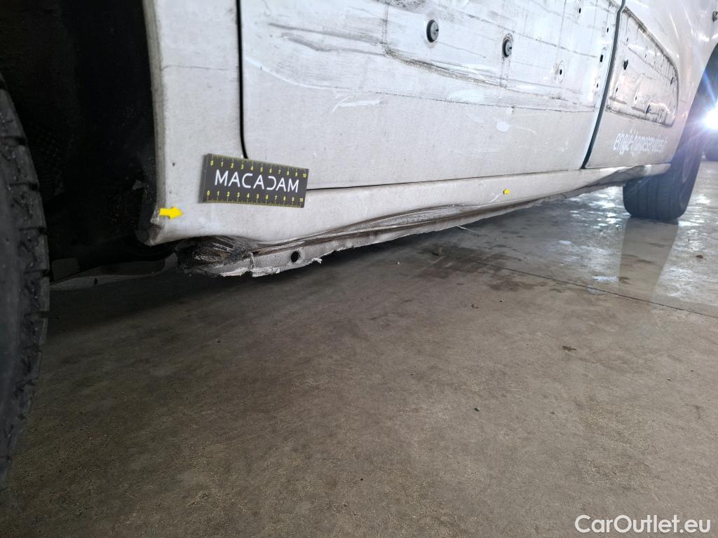  Citroen  Berlingo  Fourgon Club M 650 1.5 BlueHDi 75CV BVM5 E6dT #2