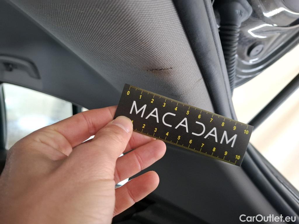  Bmw  Serie 1 BMW Série 1 / 2019 / 5P / Berline 116i Business Design #27