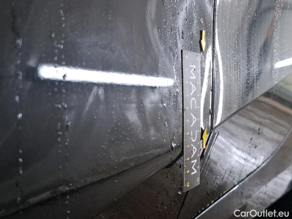  Bmw  Serie 1 BMW Série 1 / 2019 / 5P / Berline 116i Business Design #2