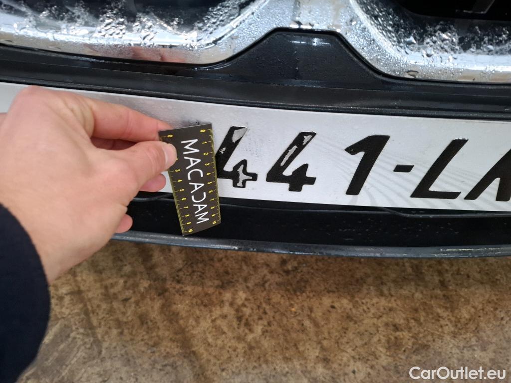  Bmw  Serie 1 BMW Série 1 / 2019 / 5P / Berline 116i Business Design #29