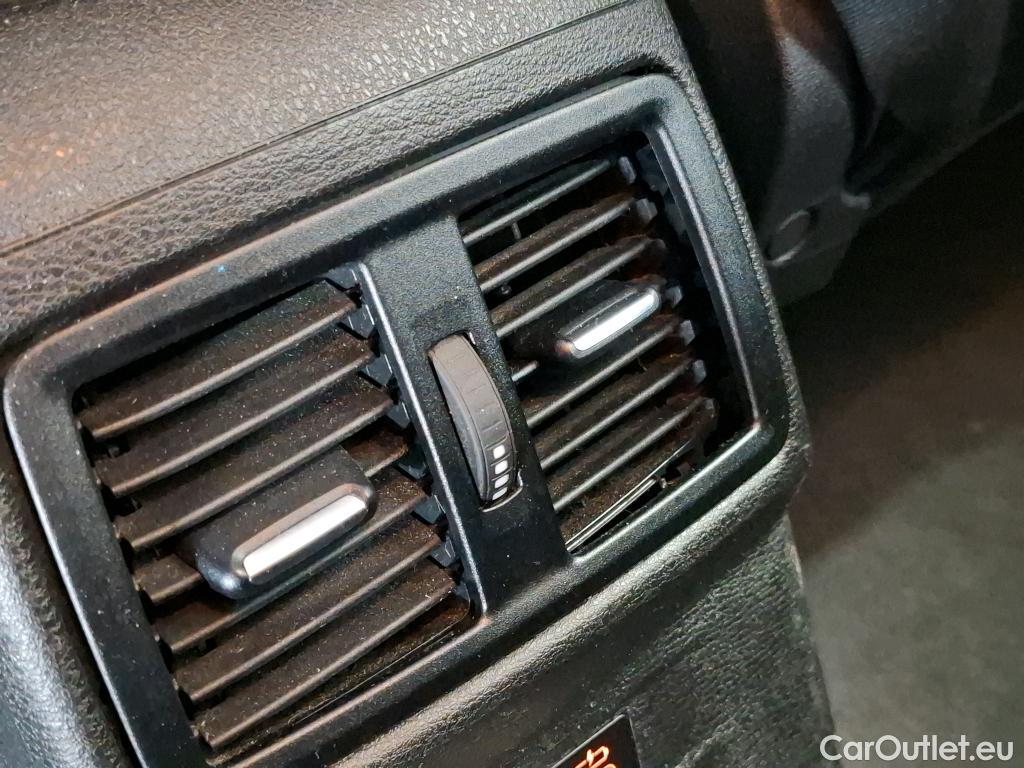  Bmw  X1 Série  sDrive16d Lounge 1.5 115CV BVA7 E6d #13