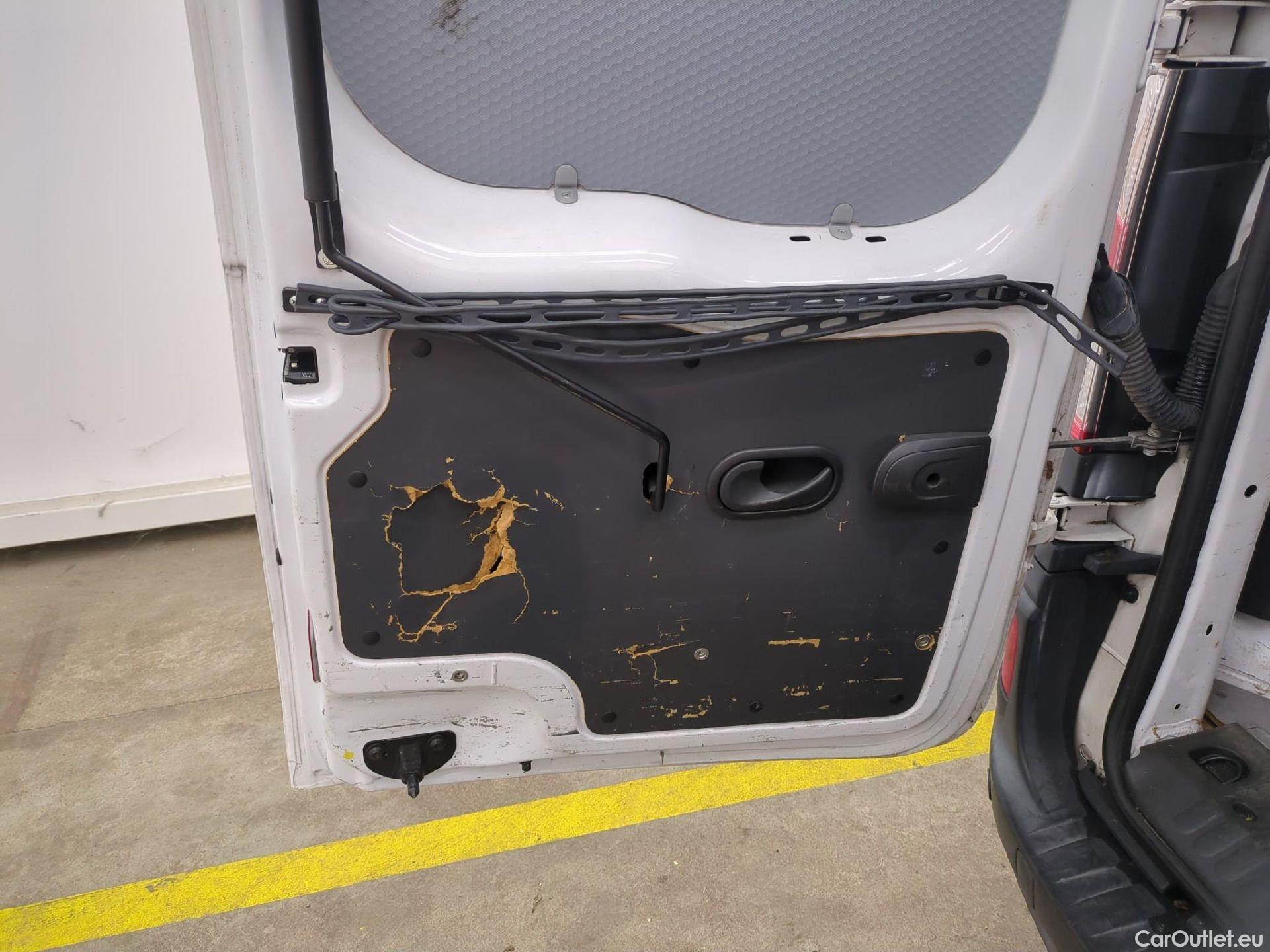  Renault  Kangoo  II Express Grand Confort (L1) 1.5 dCi 80CV BVM6 E6dT #14