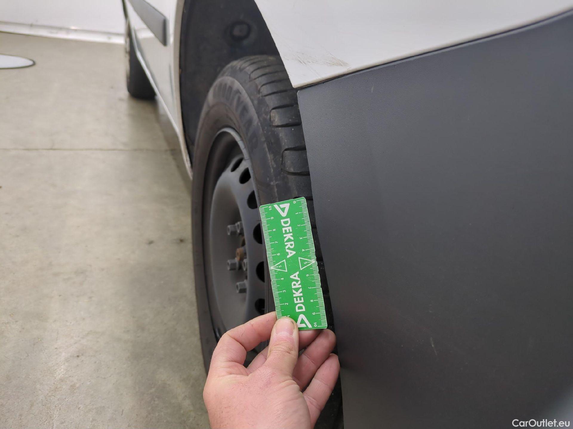  Renault  Kangoo  II Express Grand Confort (L1) 1.5 dCi 80CV BVM6 E6dT #22