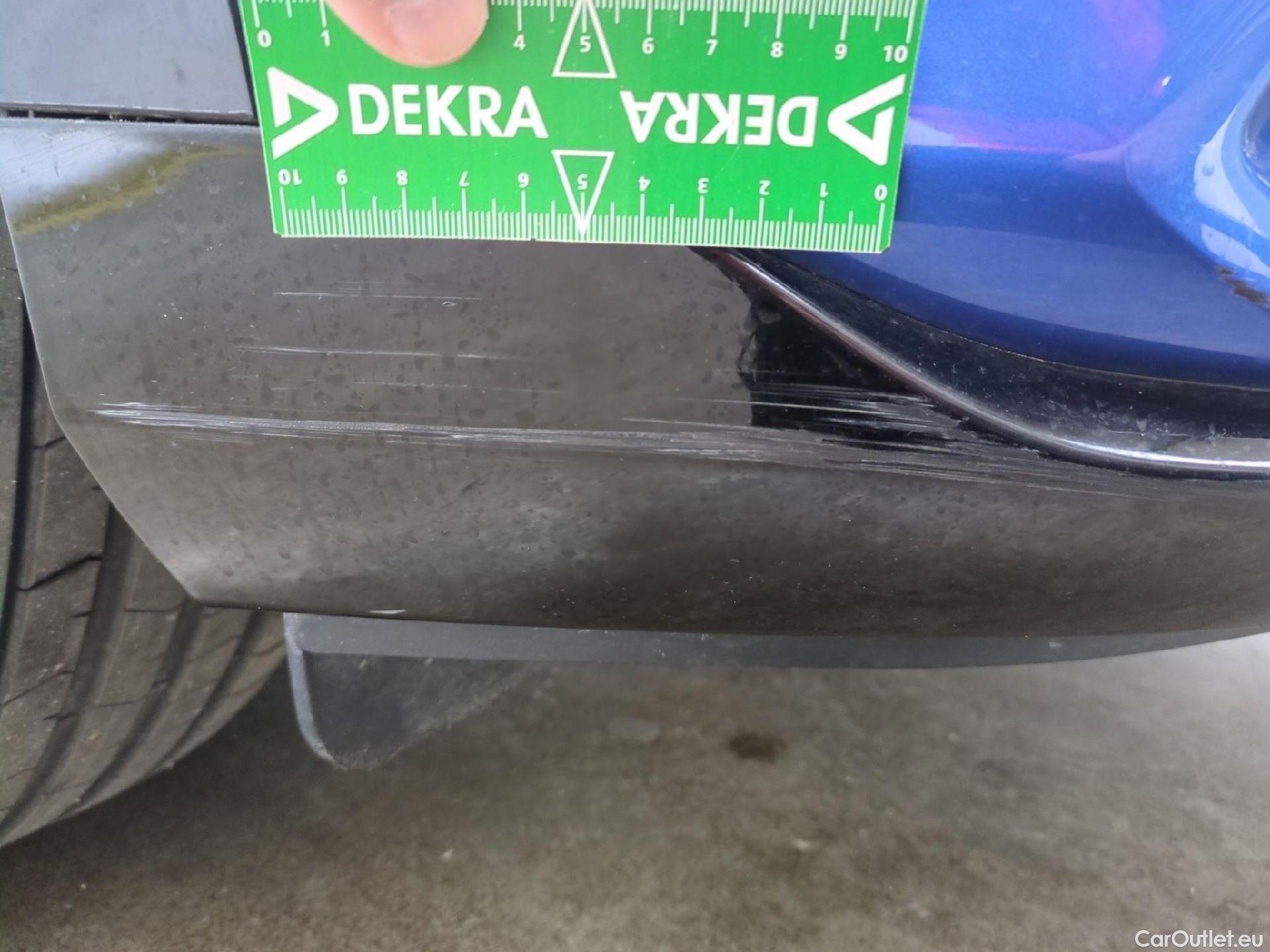  KIA  Sportage KIA  / 2021 / 5P / SUV 1.6 T-GDI 265 PHEV AUTO 4WD GT-L PREM BU #9