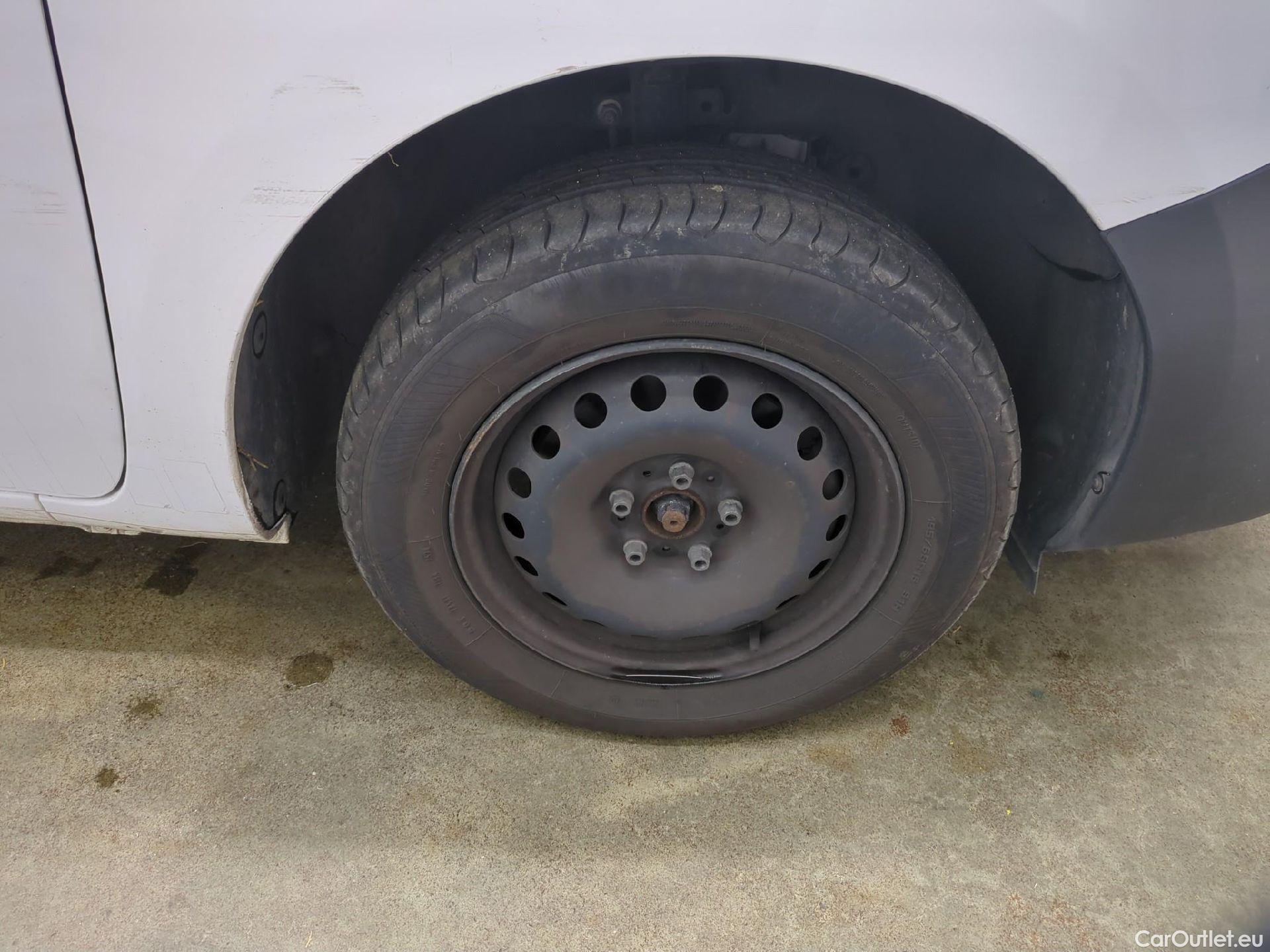  Renault  Kangoo  II Express Grand Confort (L1) 1.5 dCi 80CV BVM6 E6dT #19