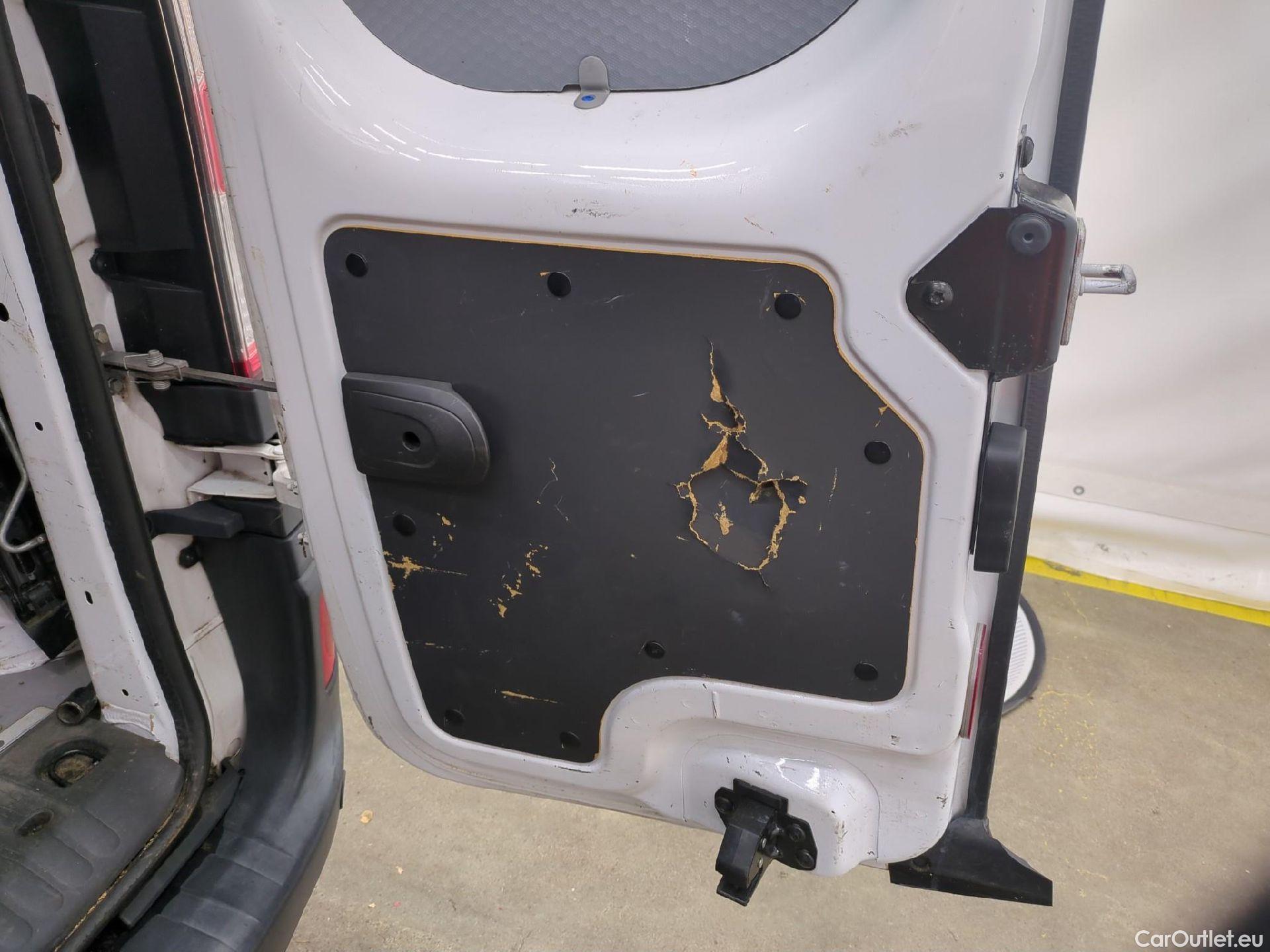  Renault  Kangoo  II Express Grand Confort (L1) 1.5 dCi 80CV BVM6 E6dT #11