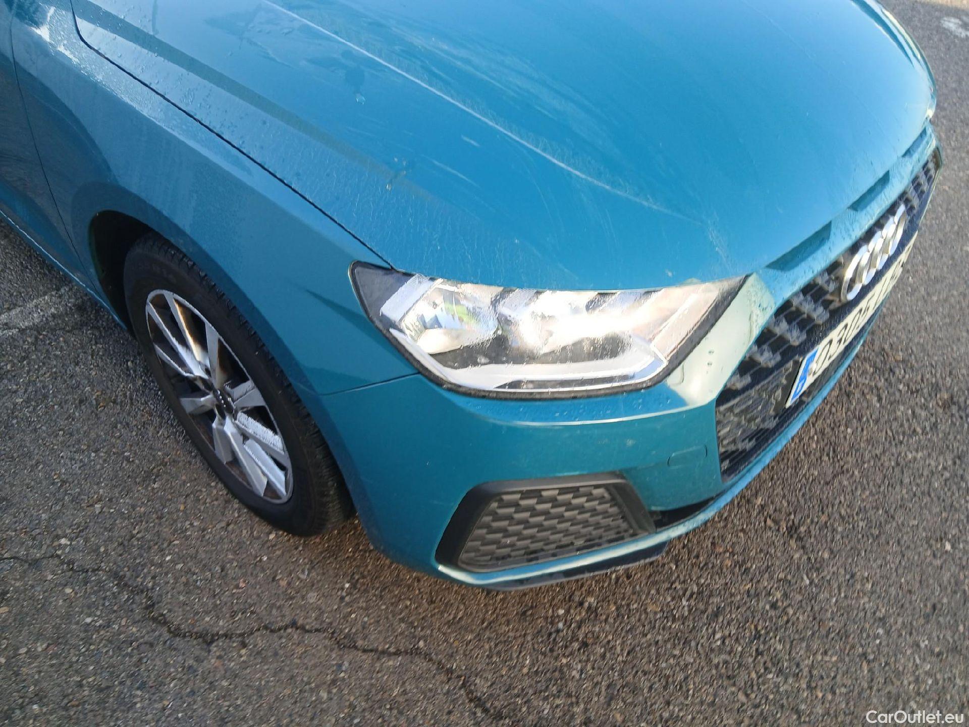  Audi  A1 Sportback AUDI A1 / 2018 / 5P / berlina con portón Sportback Advanced 35 TFSI 110kW S tron #1