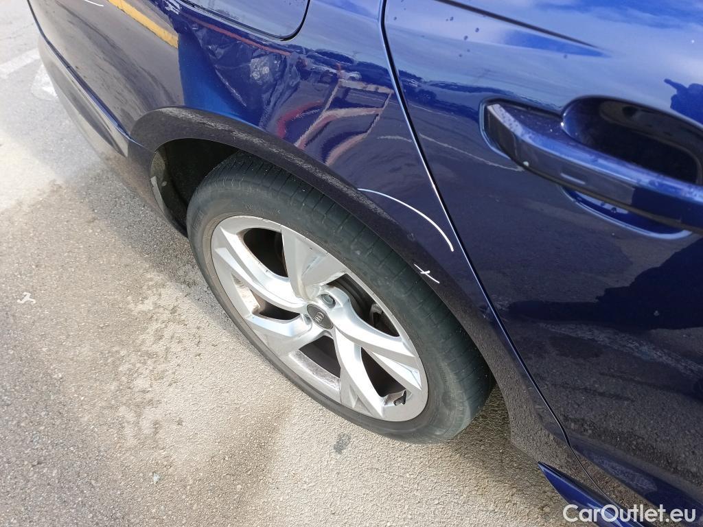  Audi  A4 AUDI  / 2019 / 5P / familiar Avant S line 30 TDI 100kW S tronic #15