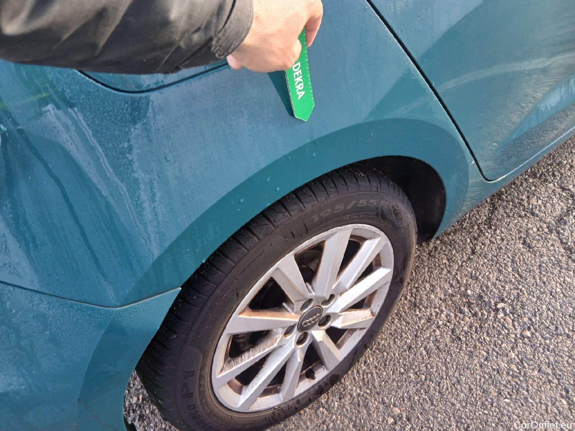  Audi  A1 Sportback AUDI A1 / 2018 / 5P / berlina con portón Sportback Advanced 35 TFSI 110kW S tron #19