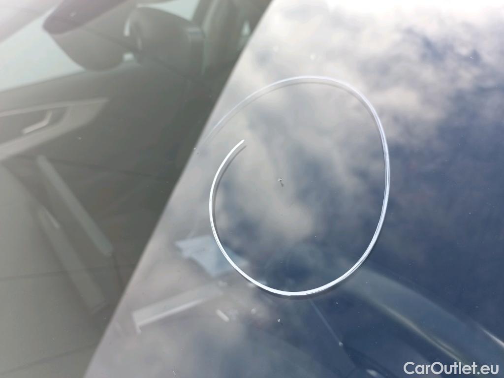  Audi  A4 AUDI  / 2019 / 5P / familiar Avant S line 30 TDI 100kW S tronic #2