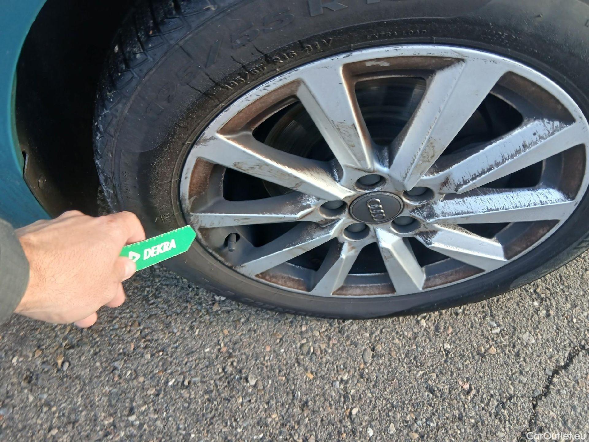  Audi  A1 Sportback AUDI A1 / 2018 / 5P / berlina con portón Sportback Advanced 35 TFSI 110kW S tron #24