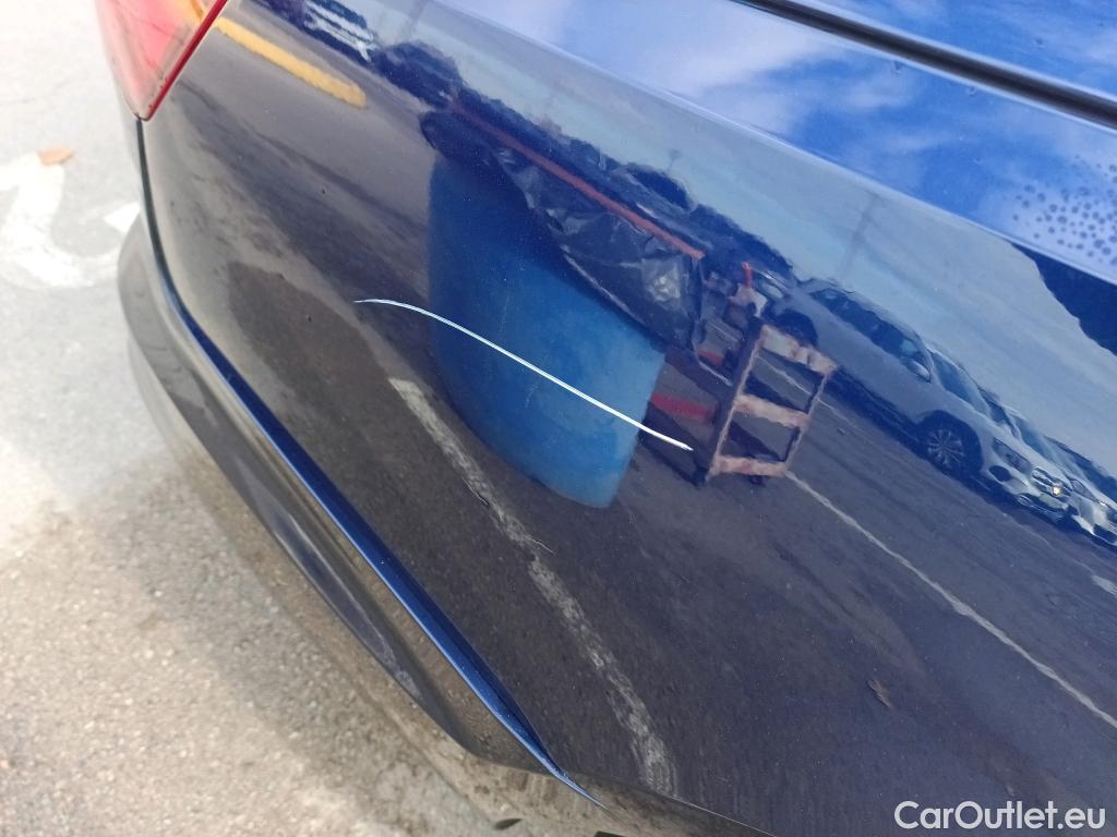  Audi  A4 AUDI  / 2019 / 5P / familiar Avant S line 30 TDI 100kW S tronic #16