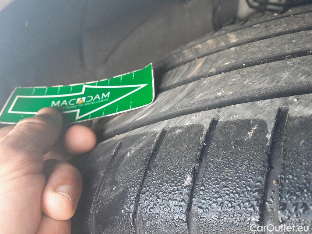  Land Rover  Discovery AUDI Q5 / 2020 / 5P / todoterreno S line 35 TDI 120kW S tronic #4