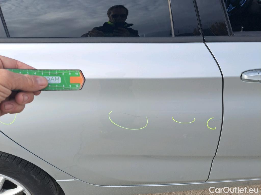  Bmw  Serie 2 BMW  Active Tourer/2018/5P/monovolumen compacto 216d Business #18