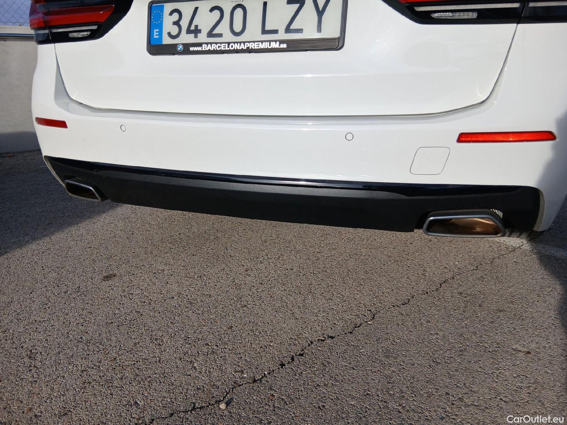  Bmw  Serie 5 BMW  / 2020 / 5P / familiar 520dA Touring #6