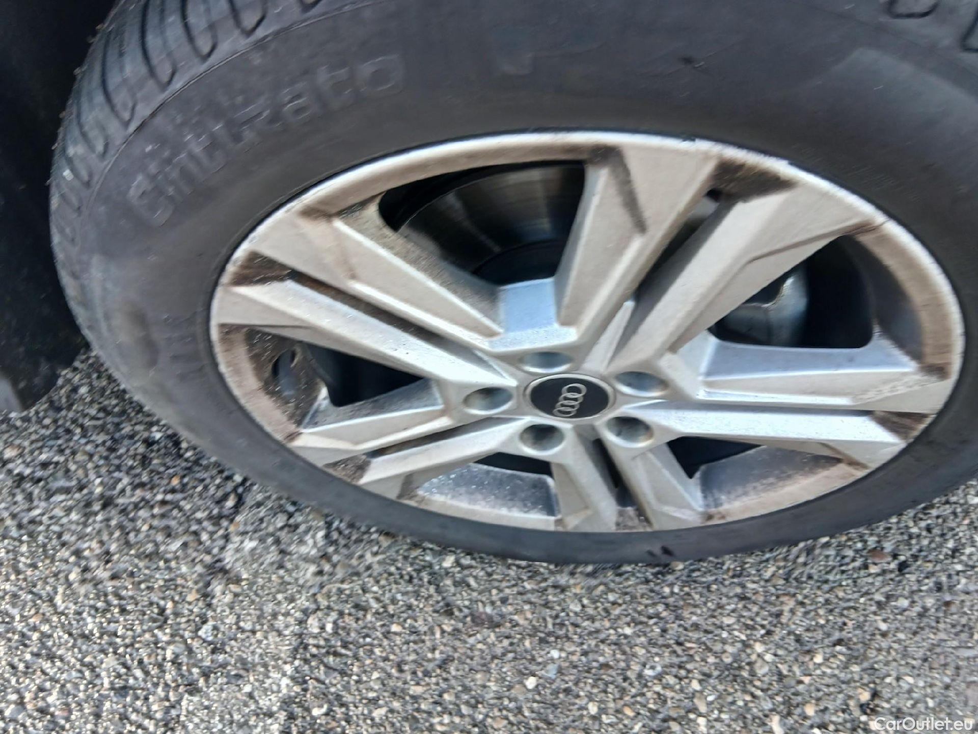  Audi  Q2 AUDI  / 2020 / 5P / todoterreno Advanced 35 TFSI 110kW (150CV) S tronic (AC) #11