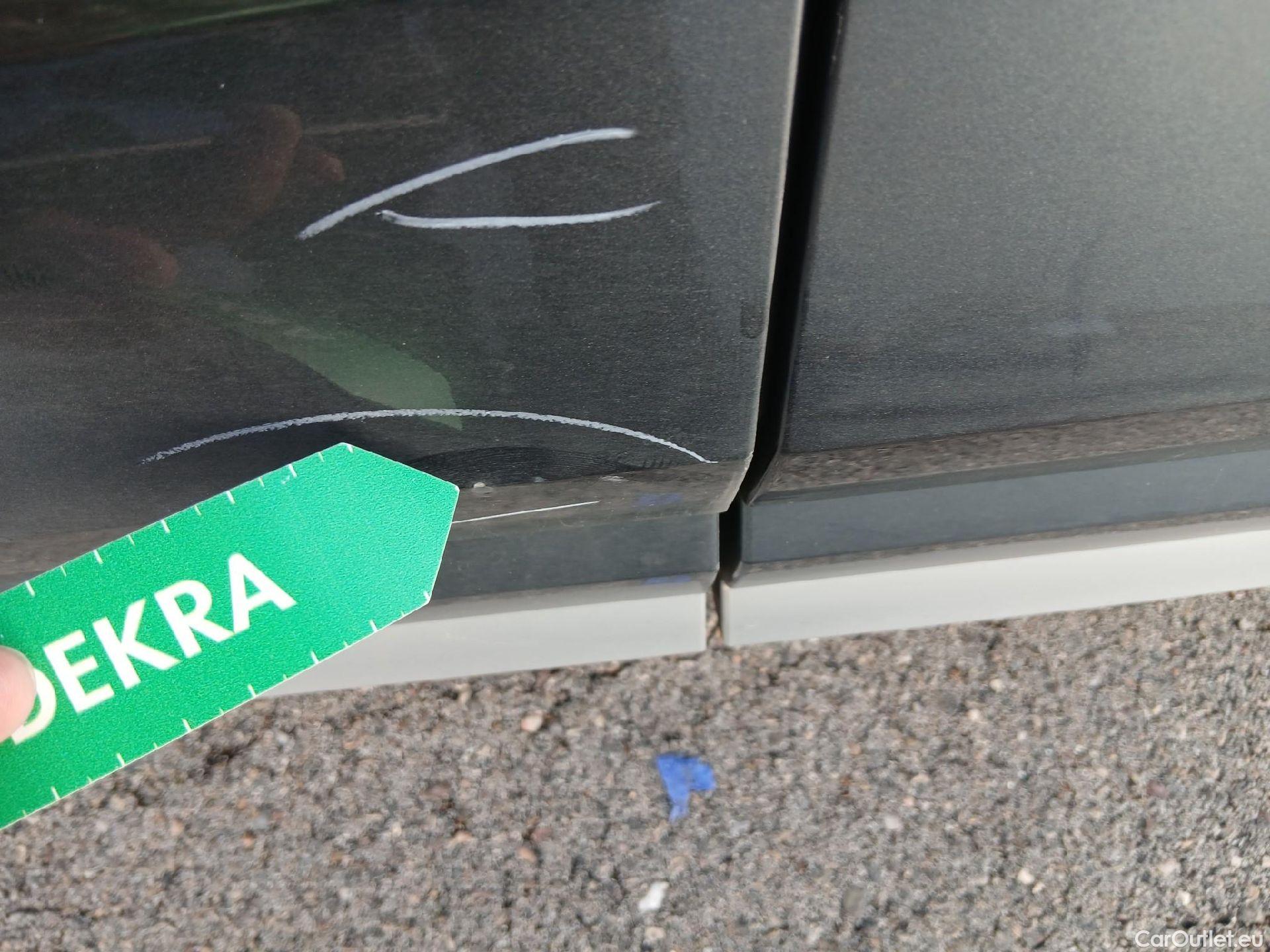  Audi  Q3 AUDI  Sportback / 2019 / 5P / todoterreno 40 TDI 140kW S tronic Quattro S Line #5