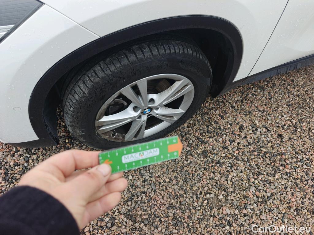  Bmw  X1 BMW  / 2015 / 5P / todoterreno sDrive18d #16