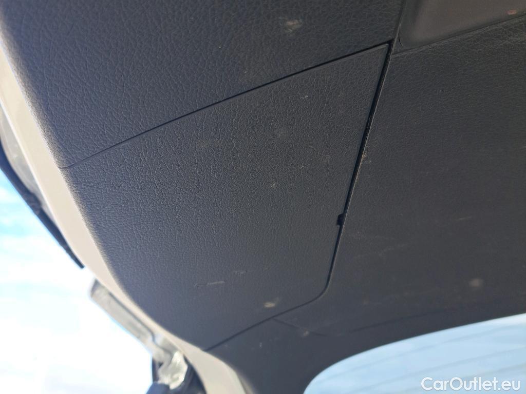  Bmw  Serie 2 BMW  Active Tourer/2018/5P/monovolumen compacto 216d Business #13