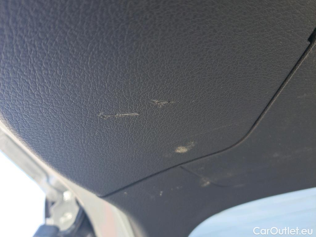  Bmw  Serie 2 BMW  Active Tourer/2018/5P/monovolumen compacto 216d Business #14