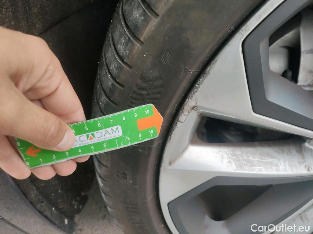  Audi  Q5 AUDI  SPORTBACK / 2020 / 5P / todoterreno Black line 40 TDI 150kW quattro-ultra #10