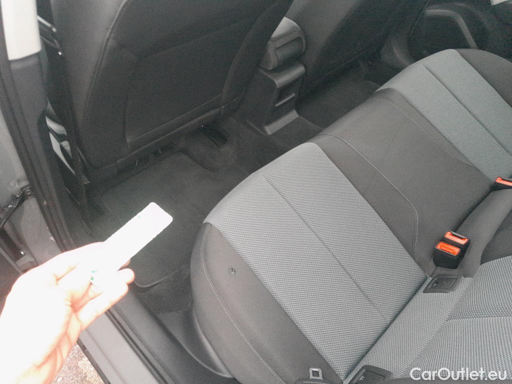  Audi  Q2 AUDI  / 2016 / 5P / todoterreno Design 30 TFSI 85kW (116CV) #2