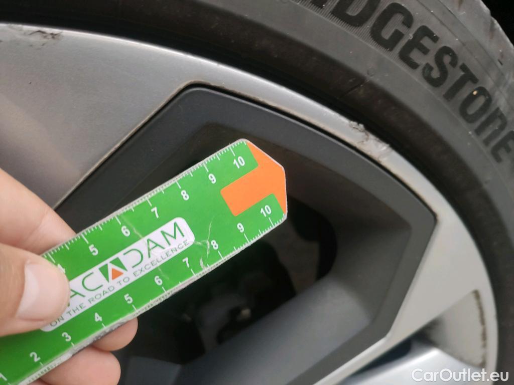  Audi  Q5 AUDI  SPORTBACK / 2020 / 5P / todoterreno Black line 40 TDI 150kW quattro-ultra #8