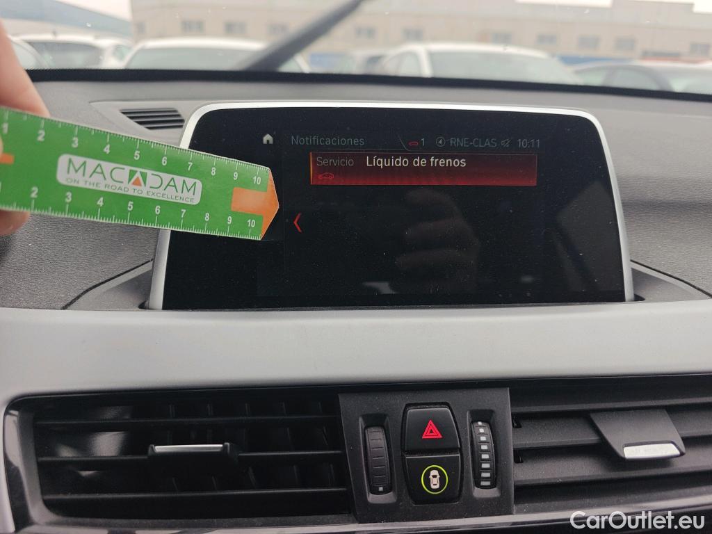  Bmw  X1 BMW  / 2015 / 5P / todoterreno sDrive18d #37