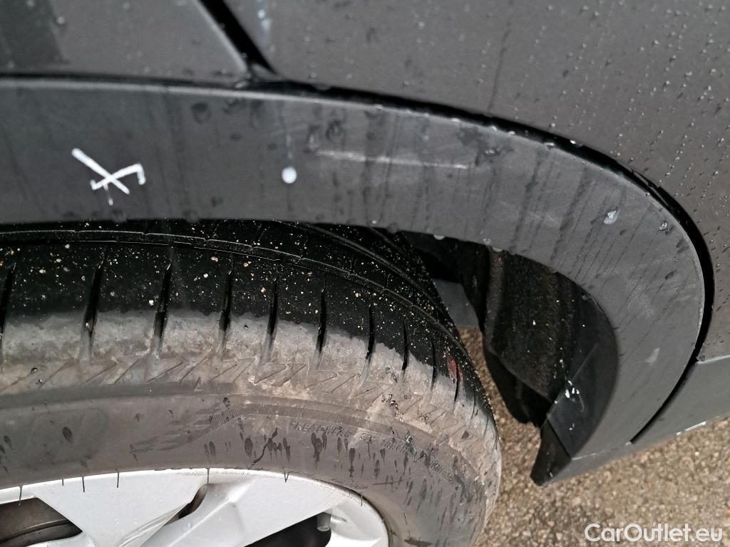  Bmw  X2 BMW  / 2017 / 5P / todoterreno sDrive18d (AC) #12