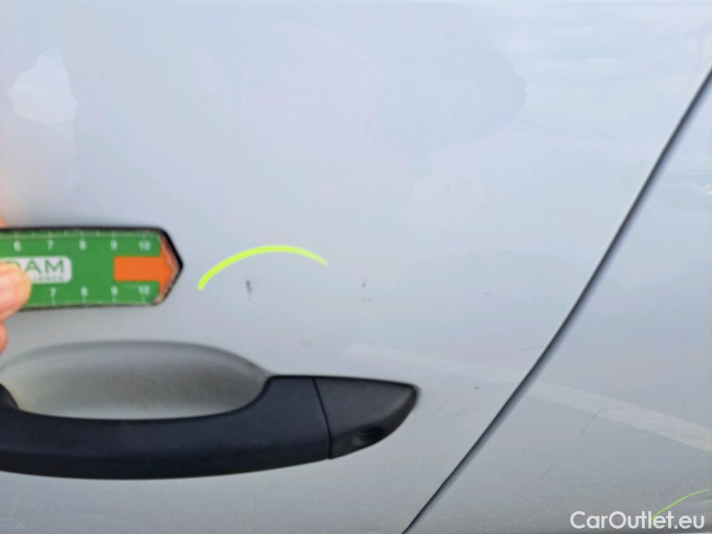  Dacia  Sandero DACIA  / 2020 / 5P / berlina con portón Stepway Essential TCe 67kW (90V) #47