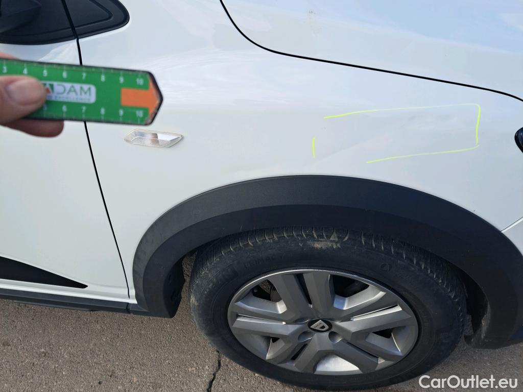  Dacia  Sandero DACIA  / 2020 / 5P / berlina con portón Stepway Essential TCe 67kW (90V) #5