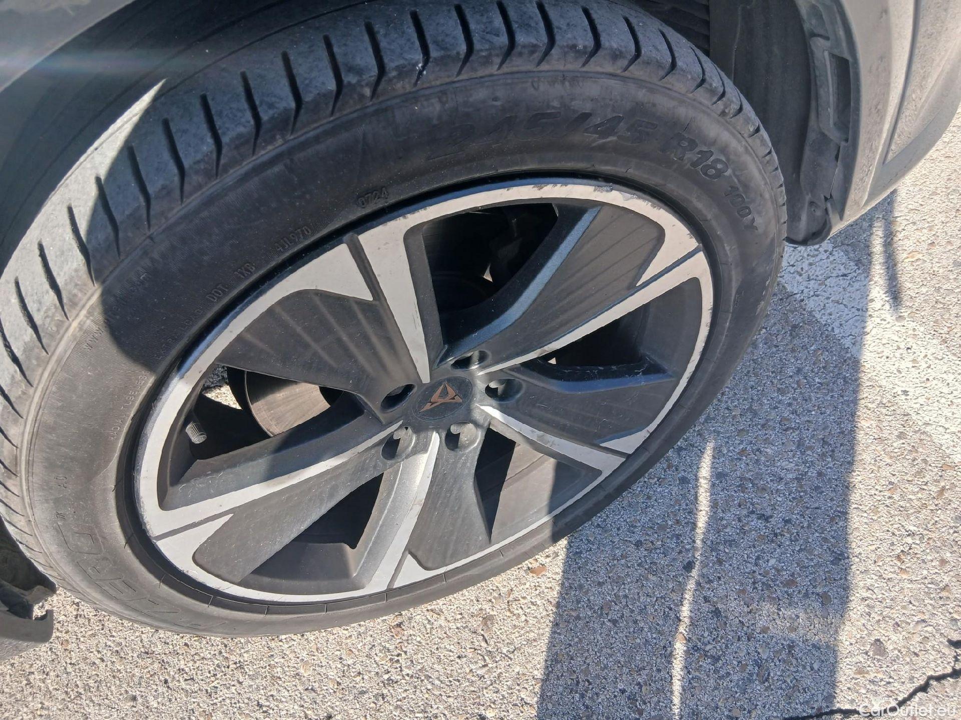  Cupra  Formentor CUPRA  / 2020 / 5P / todoterreno 1.4 e-Hybrid 150kW (204 CV) DSG (AC) #42