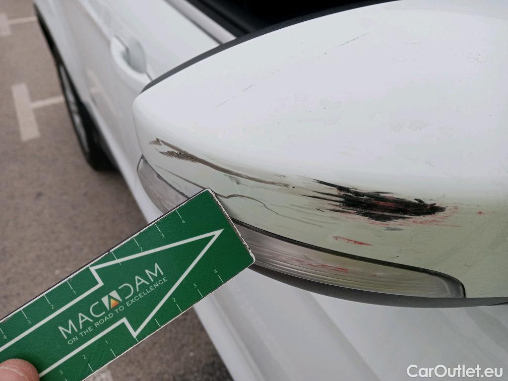  Ford  Kuga FORD  / 2016 / 5P / todoterreno 1.5 EcoBoost 88kW 4x2 Trend+ (CX) #27