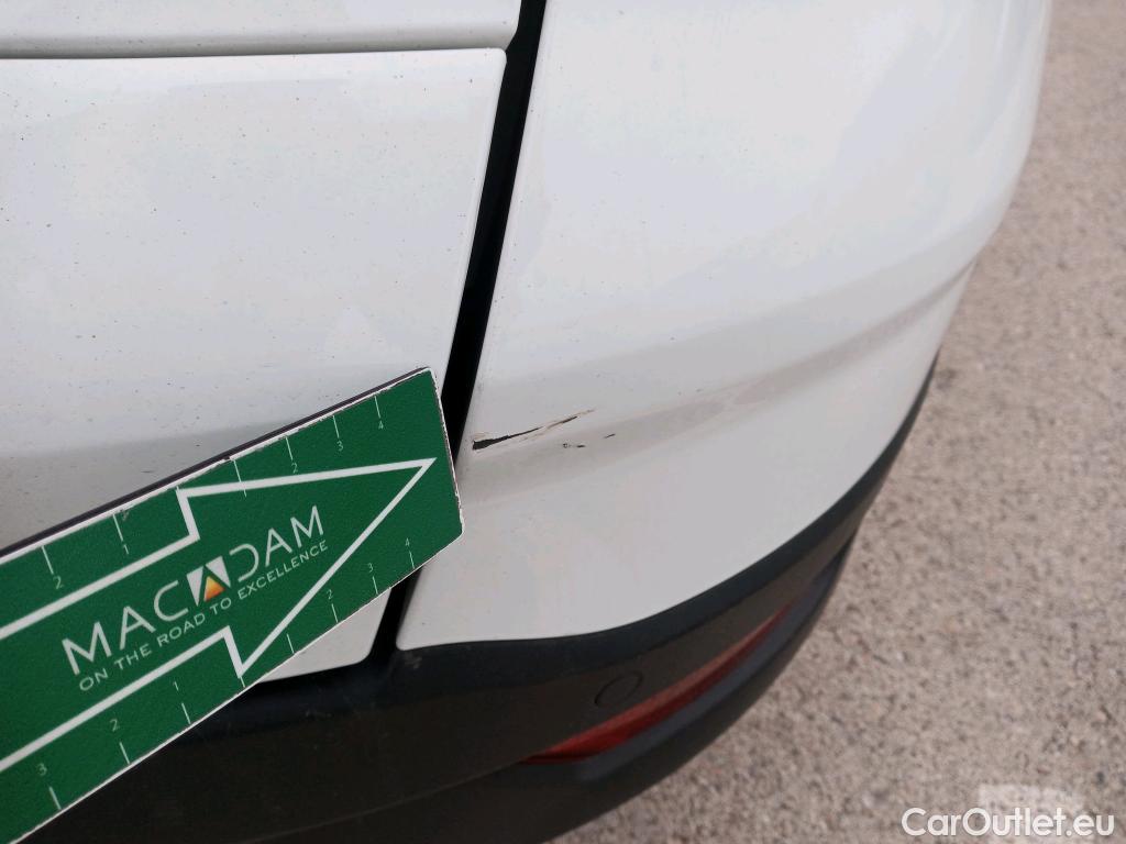  Ford  Kuga FORD  / 2016 / 5P / todoterreno 1.5 EcoBoost 88kW 4x2 Trend+ (CX) #37