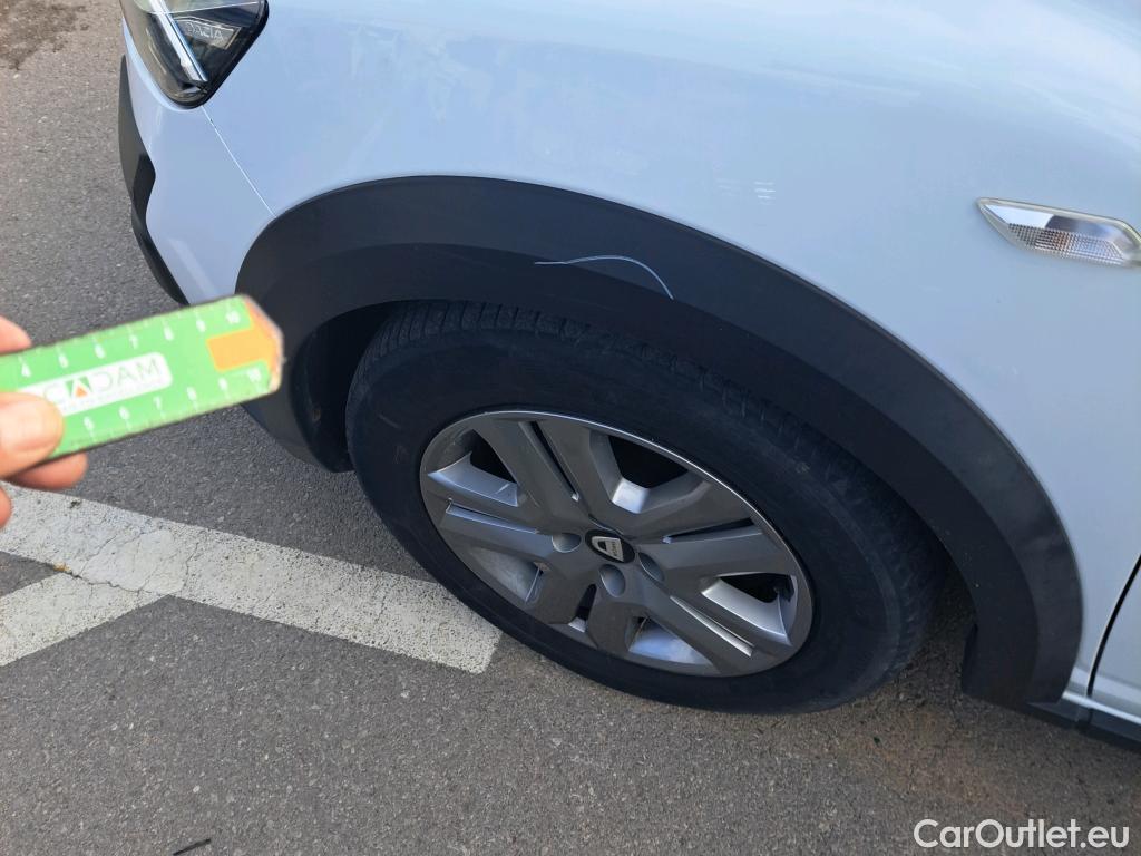  Dacia  Sandero DACIA  / 2020 / 5P / berlina con portón Stepway Essential TCe 67kW (90V) #38