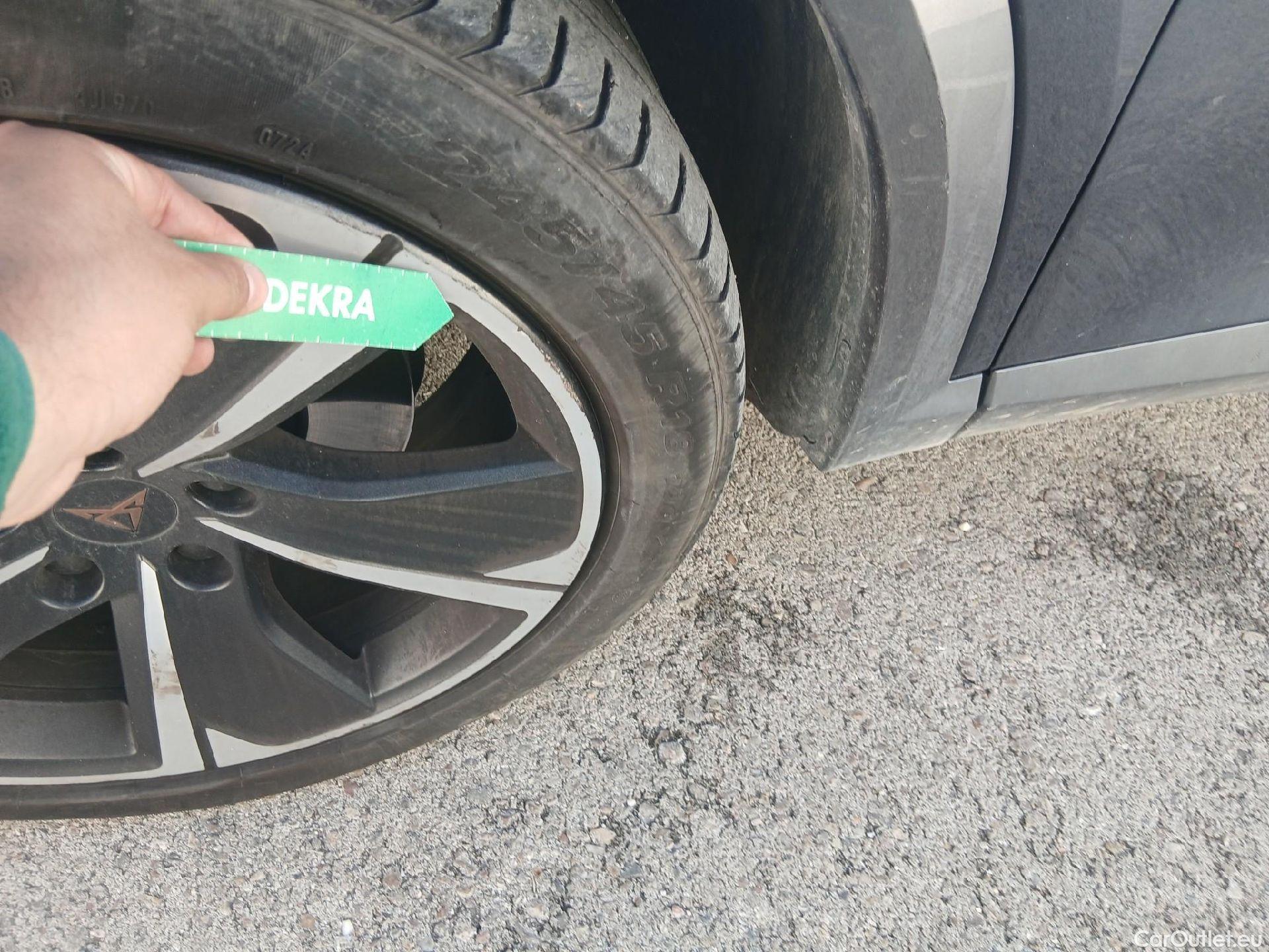  Cupra  Formentor CUPRA  / 2020 / 5P / todoterreno 1.4 e-Hybrid 150kW (204 CV) DSG (AC) #19