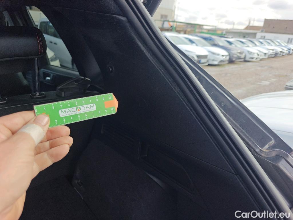  Ford  Kuga FORD  / 2019 / 5P / todoterreno ST-Line X 1.5T EcoBoost 110kW (150CV) #12