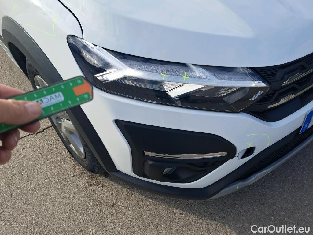  Dacia  Sandero DACIA  / 2020 / 5P / berlina con portón Stepway Essential TCe 67kW (90V) #1