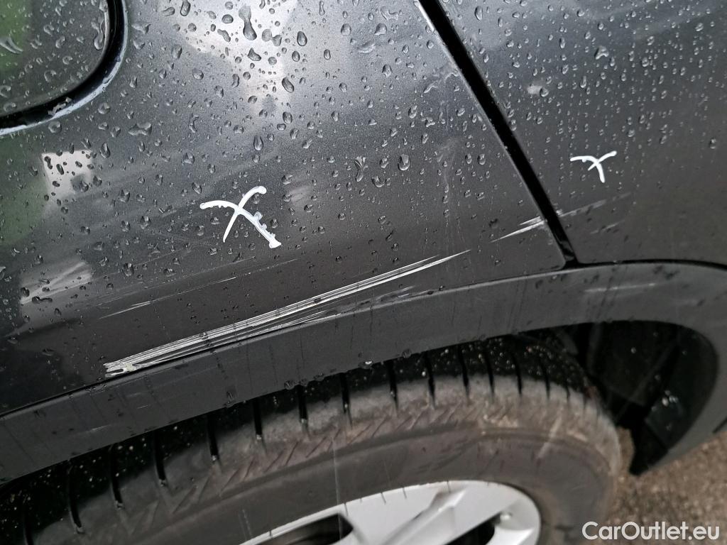  Bmw  X2 BMW  / 2017 / 5P / todoterreno sDrive18d (AC) #2