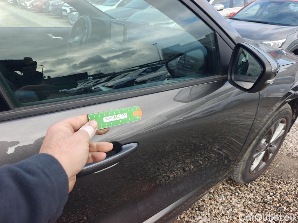  Ford  Kuga FORD  / 2019 / 5P / todoterreno ST-Line X 1.5T EcoBoost 110kW (150CV) #35