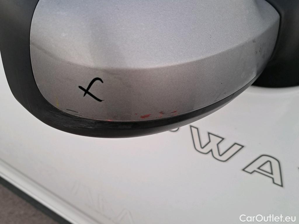  Dacia  Sandero DACIA  / 2016 / 5P / berlina con portón Stepway Essential TCE 74kW (100CV) GLP #20