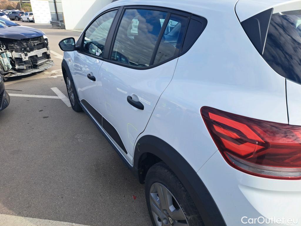  Dacia  Sandero DACIA  / 2020 / 5P / berlina con portón Stepway Essential TCe 67kW (90V) #13