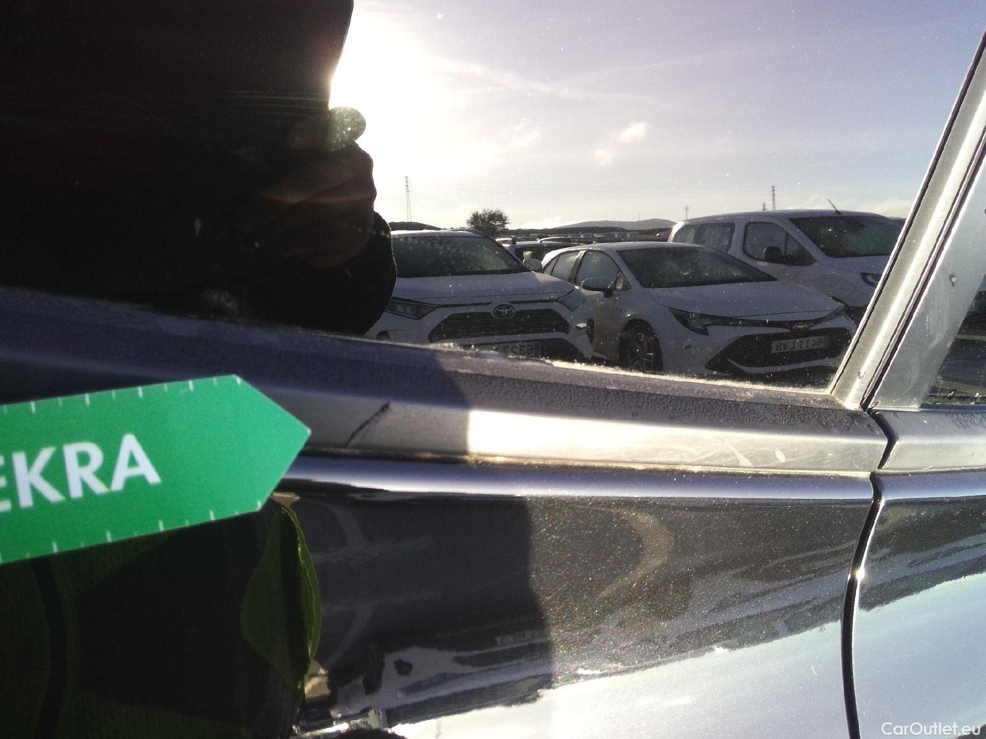  Bmw  X3 BMW  / 2017 / 5P / todoterreno xDrive20d (AC2) #21