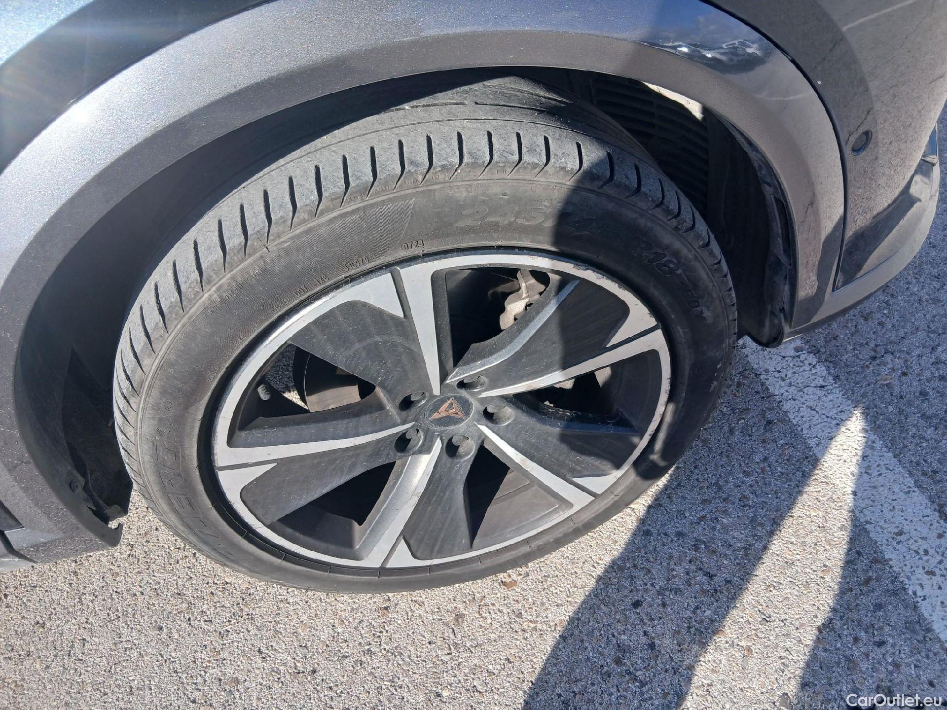  Cupra  Formentor CUPRA  / 2020 / 5P / todoterreno 1.4 e-Hybrid 150kW (204 CV) DSG (AC) #3