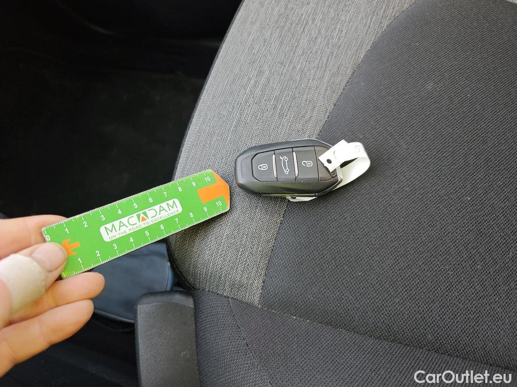  Citroen  C4 Grand Picasso CITROEN Grand C4 Spacetourer / 2016 / 5P / monovolumen BlueHDi 96KW (130CV) S&S Feel #2