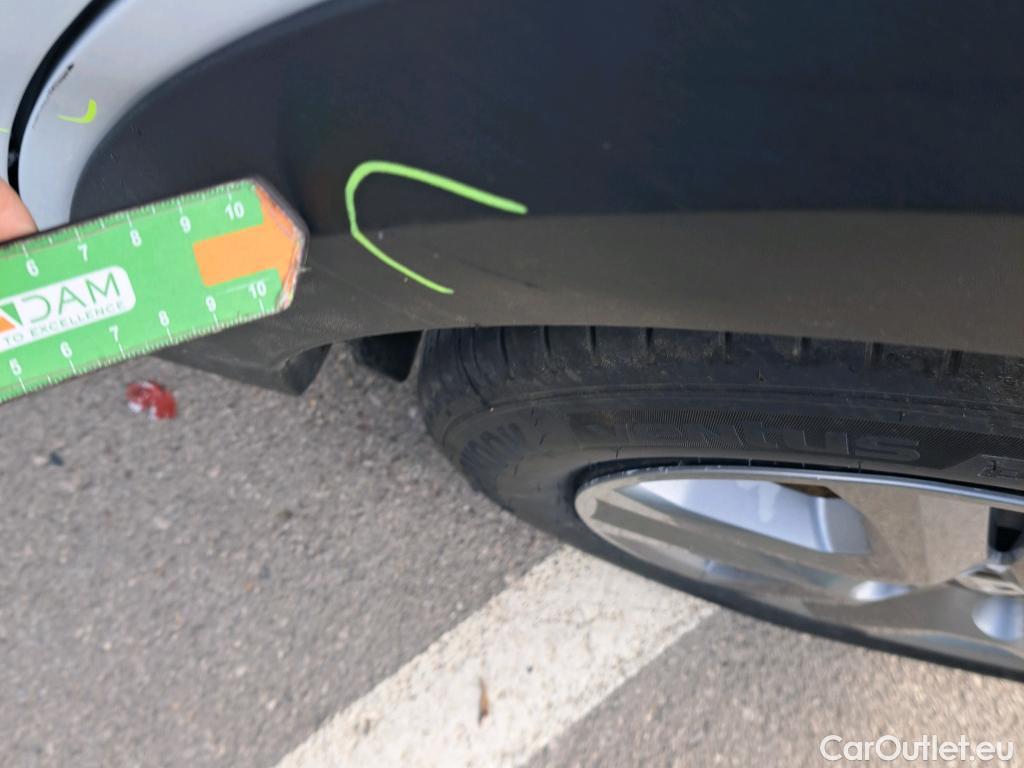  Dacia  Sandero DACIA  / 2020 / 5P / berlina con portón Stepway Essential TCe 67kW (90V) #41