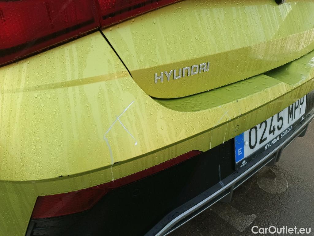  Land Rover  Discovery HYUNDAI i20 / 2023 / 5P / berlina con portón 1.2 MPI Essence #8